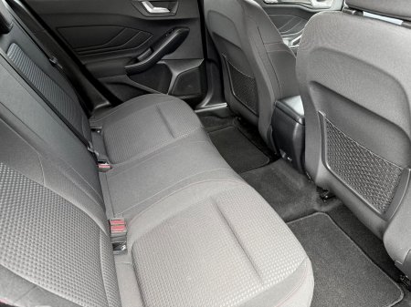 2020 Ford Focus - photo 12
