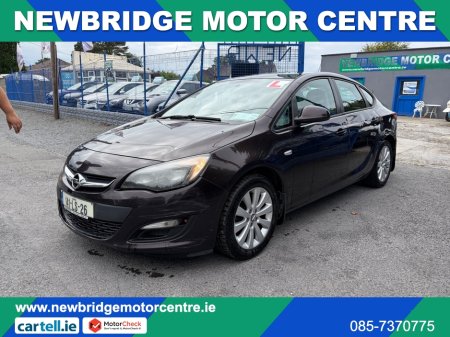 2014 Opel Astra - photo 4