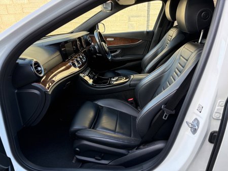 2017 Mercedes-Benz E-Class - photo 8