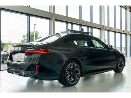 2025 BMW i5 - photo 10