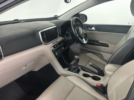 2021 Kia Sportage - photo 10