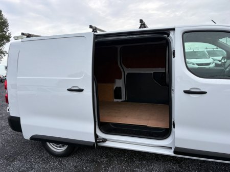2022 Vauxhall Vivaro - photo 18