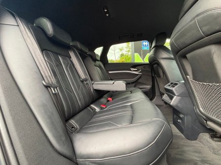 2024 Audi Q8 e-tron - photo 11