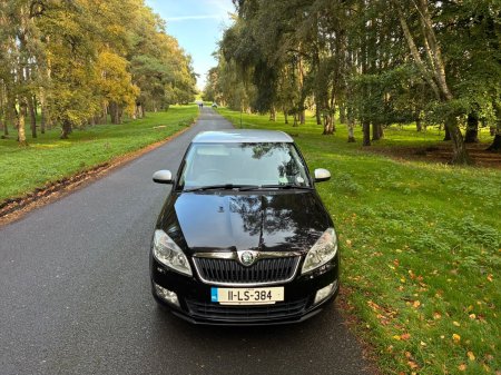 2011 Skoda Fabia - photo 2