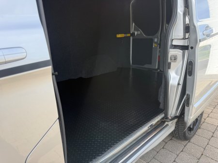 2022 Ford Transit Custom - photo 19