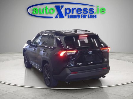2022 Toyota RAV4 - photo 3
