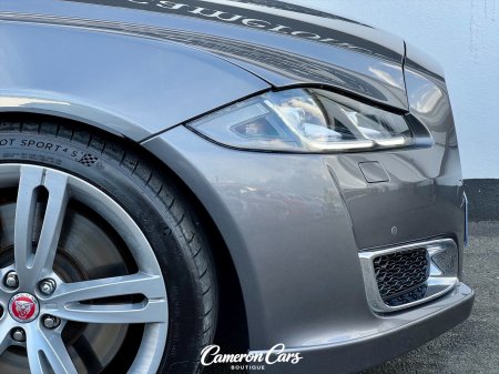 2016 Jaguar XJ - photo 17