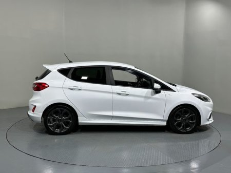 2018 Ford Fiesta - photo 8