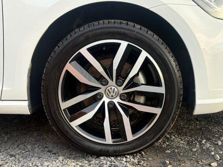 2019 Volkswagen Golf - photo 9