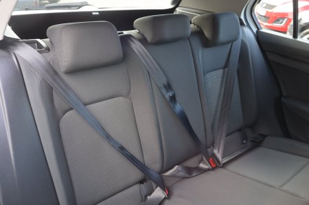 2021 Volkswagen Golf - photo 23