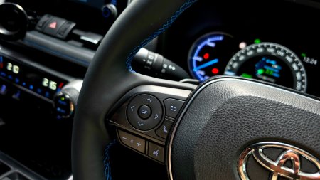 2019 Toyota RAV4 - photo 42
