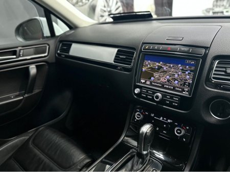2018 Volkswagen Touareg - photo 25