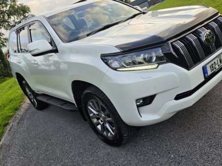2018 Toyota Land Cruiser - photo 4