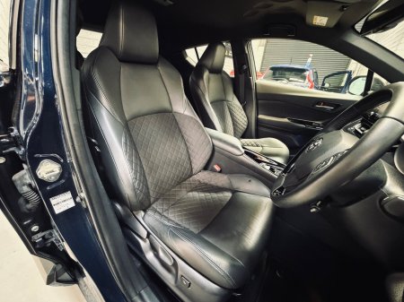 2020 Toyota C-HR - photo 10