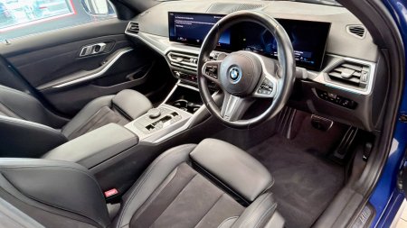 2024 BMW 3-Series - photo 10