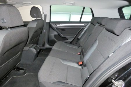 2020 Volkswagen Golf - photo 16