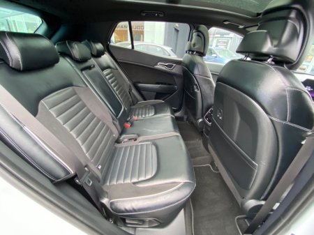 2025 Kia Sportage - photo 19