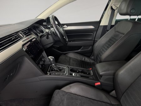 2018 Volkswagen Passat - photo 17