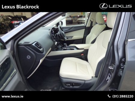 2025 Lexus NX 450h+ - photo 8
