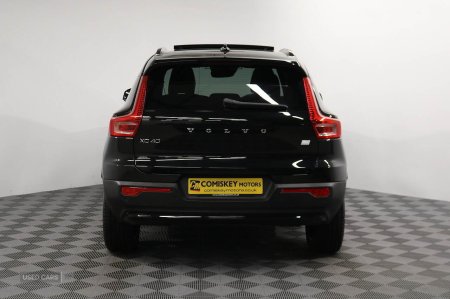 2023 Volvo XC40 - photo 5