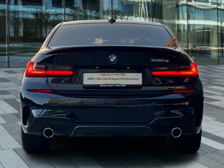 2021 BMW 3-Series - photo 6