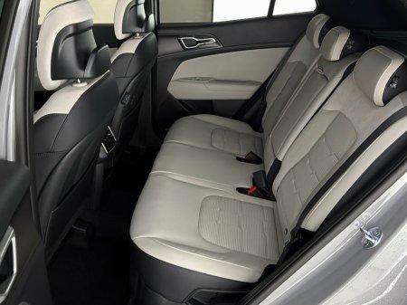 2026 Kia Sportage - photo 21