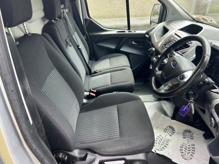 2019 Ford Transit - photo 13