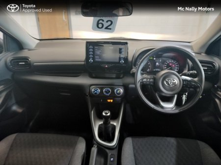 2022 Toyota Yaris - photo 8