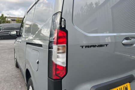 2025 Ford Transit Courier - photo 39