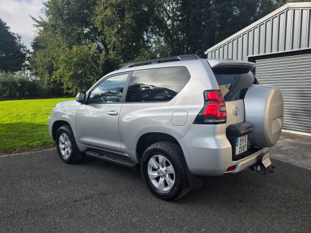 2021 Toyota Land Cruiser - photo 4