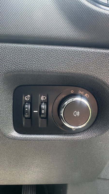 2013 Vauxhall Corsa - photo 19