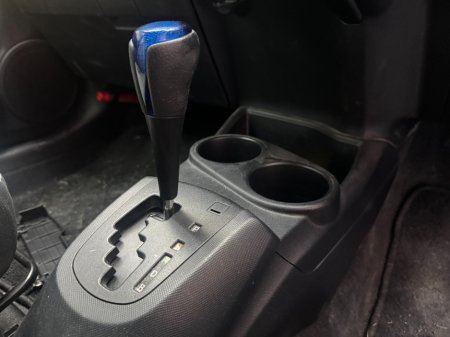 2019 Toyota Aqua - photo 10