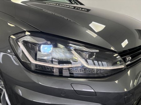 2020 Volkswagen Golf - photo 8