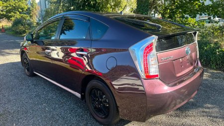 2015 Toyota Prius - photo 3