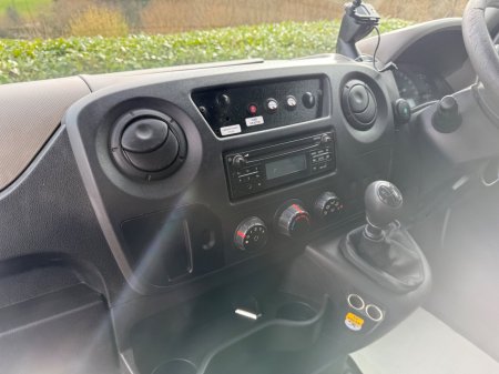 2019 Vauxhall Movano - photo 11