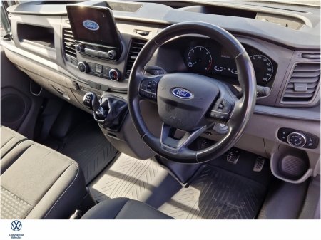 2024 Ford Transit Custom - photo 2
