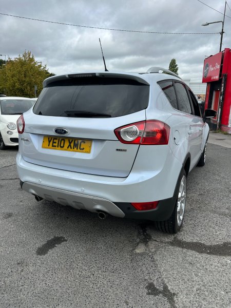 2010 Ford Kuga - photo 29