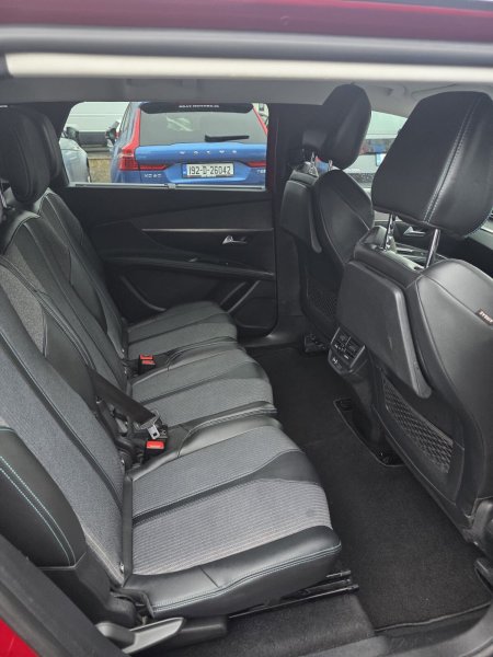 2022 Peugeot 5008 - photo 12