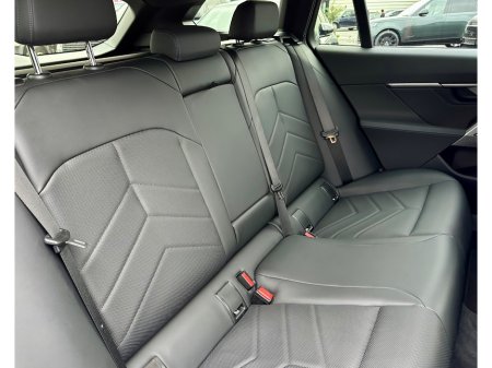 2026 BMW 5-Series - photo 33