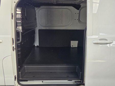 2027 Maxus eDELIVER 7 - photo 9