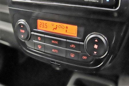 2021 Mitsubishi Mirage - photo 21