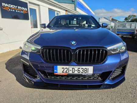 2022 BMW 5-Series - photo 4