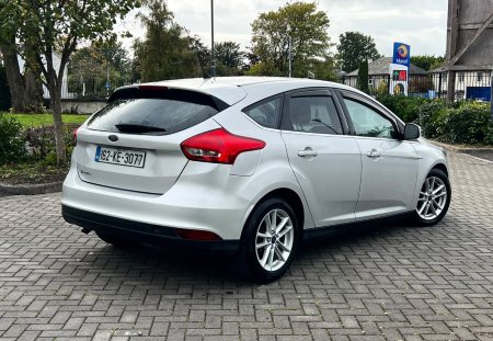 2016 Ford Focus - photo 8