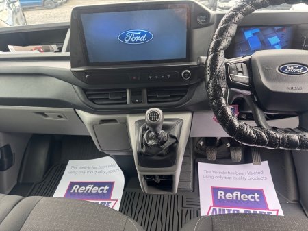 2024 Ford Transit Custom - photo 13