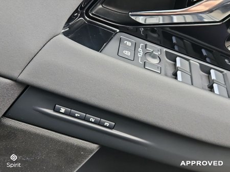 2025 Land Rover Range Rover Evoque - photo 25