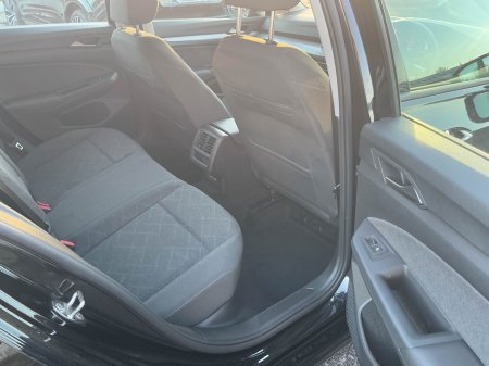 2023 Volkswagen Golf - photo 13
