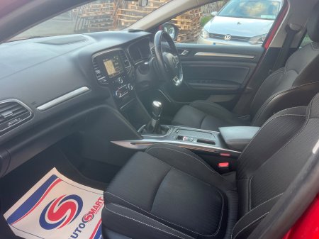 2019 Renault Megane - photo 23