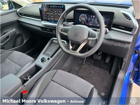 2027 Volkswagen T-Roc - photo 8