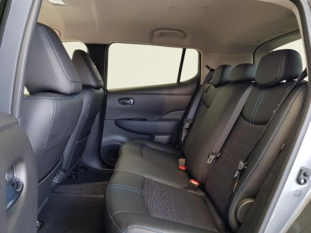 2021 Nissan Leaf - photo 6