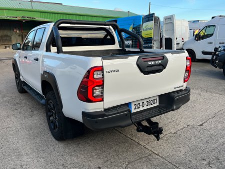2021 Toyota Hilux - photo 6